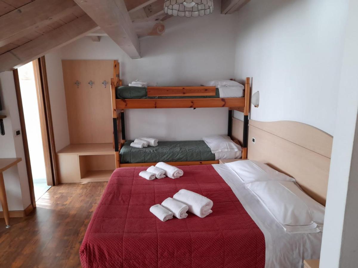 Hotel Garni B&B Maffei Pinzolo Exterior photo