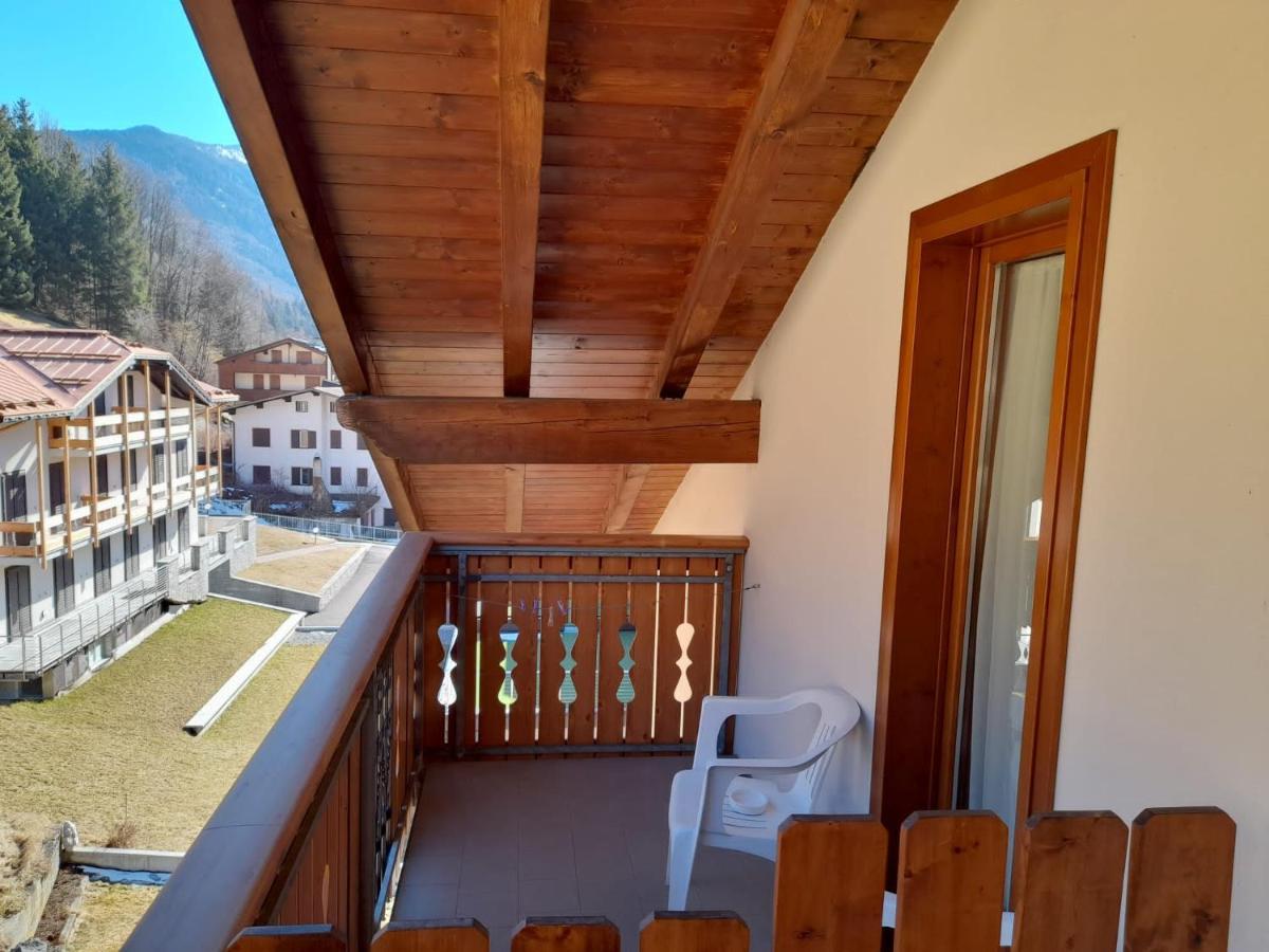 Hotel Garni B&B Maffei Pinzolo Exterior photo
