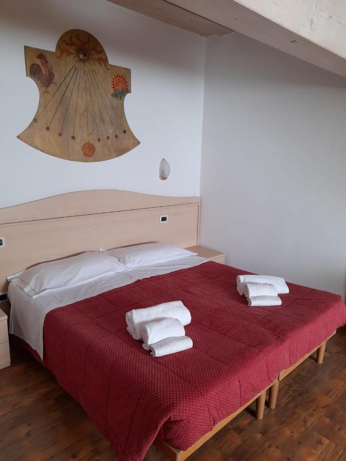 Hotel Garni B&B Maffei Pinzolo Exterior photo