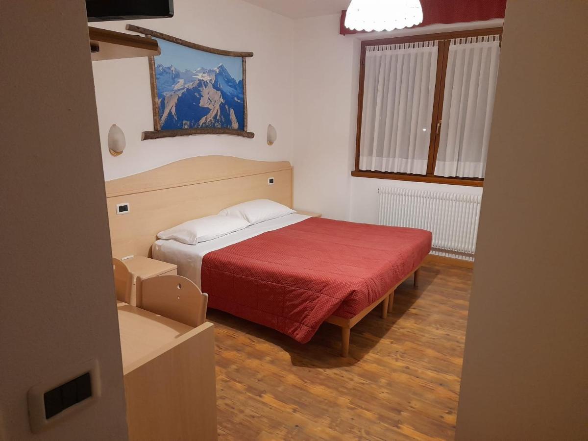 Hotel Garni B&B Maffei Pinzolo Exterior photo